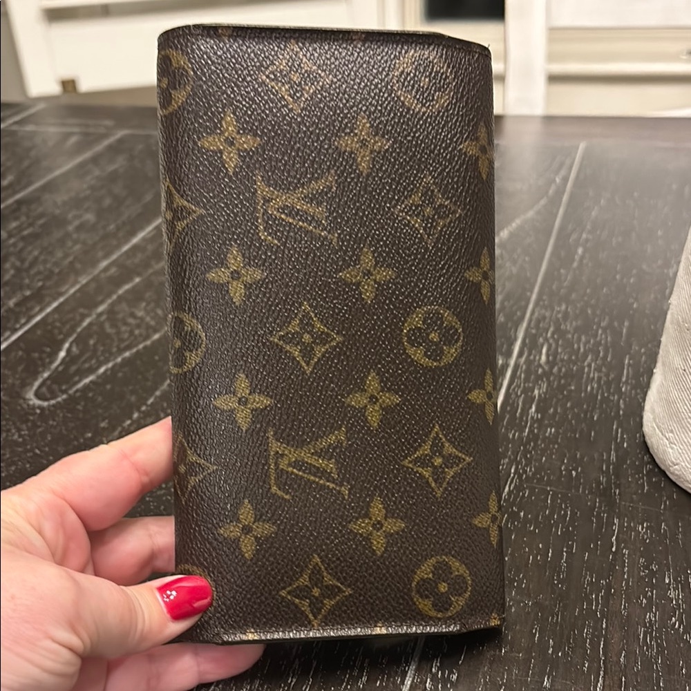 🚫🚫SOLD🚫🚫 LV Wallet w/COA - Picture 5 of 12